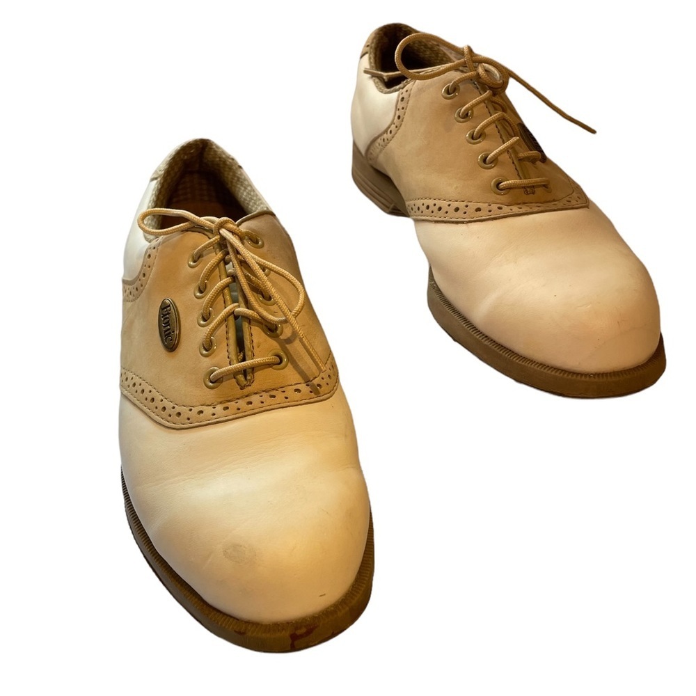 Etonic‎ woman’s leather golf shoes size 7W​